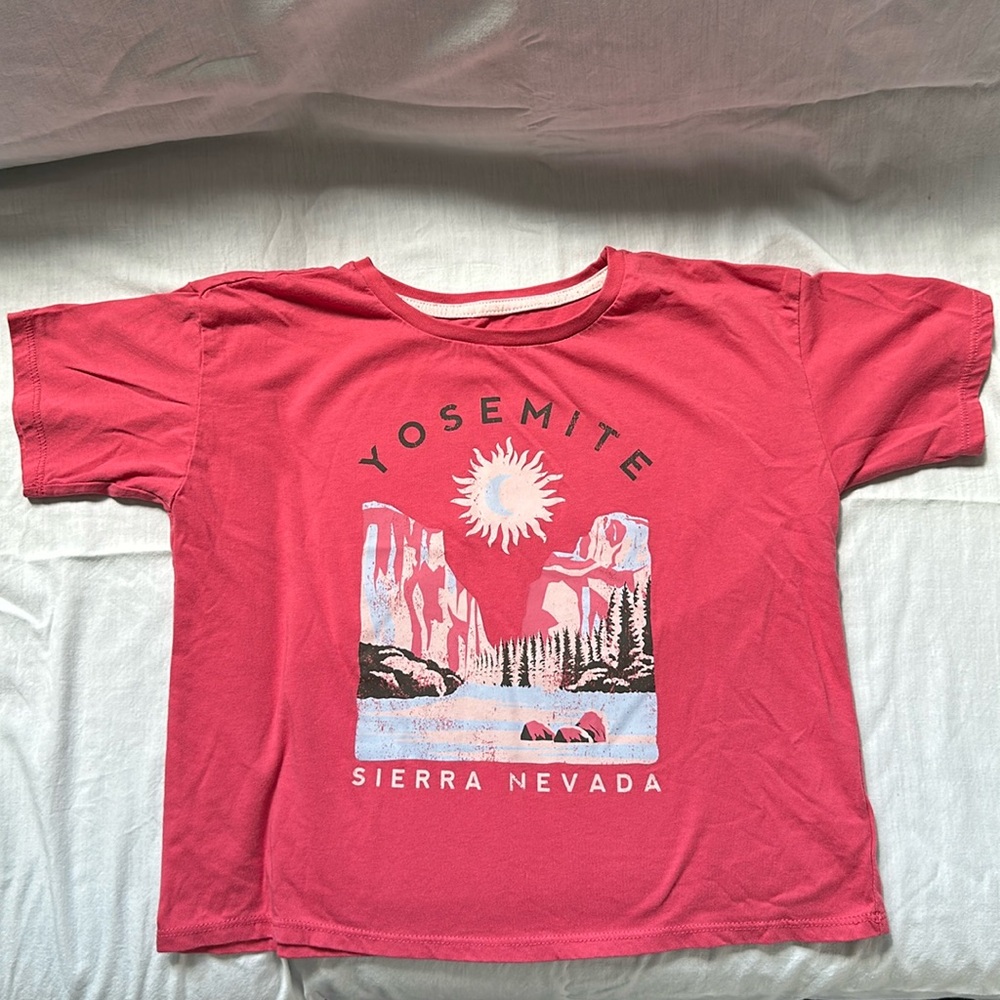 Wonder Nation girls graphic tee size L (10-12)